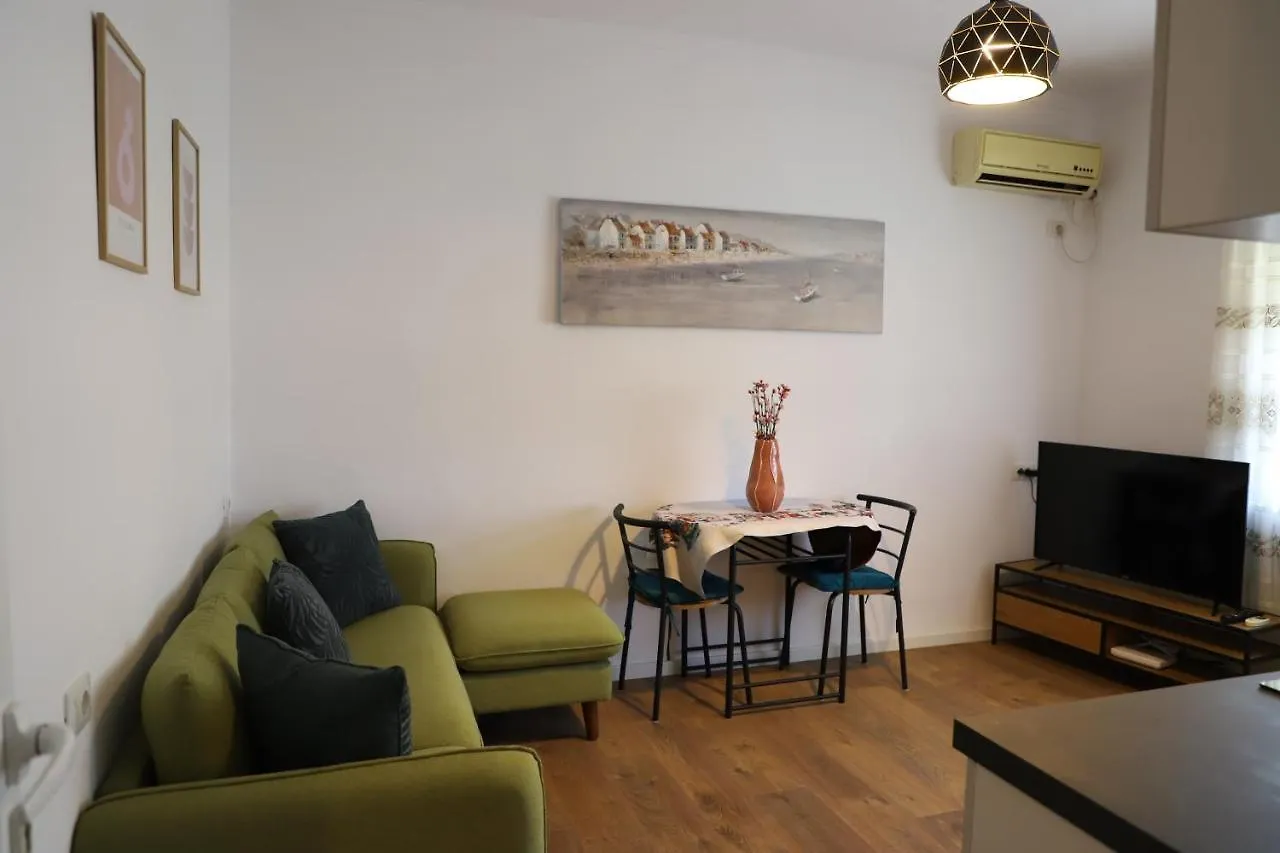 Daniel City Center Apartment Berat Albania
